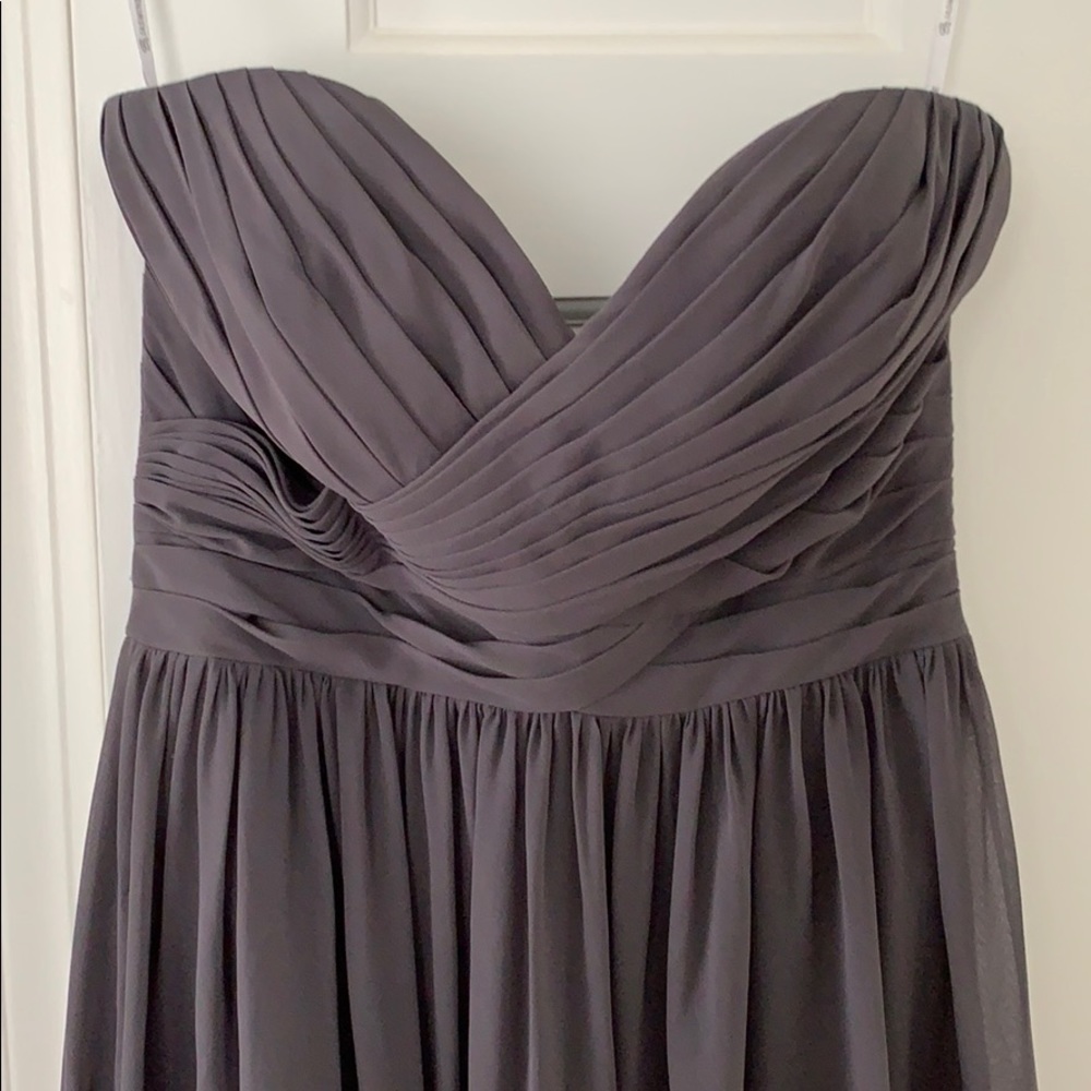 Formal Dress - Picture 2 of 4
